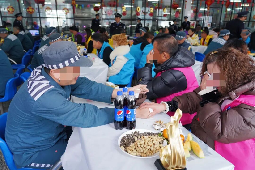 高墙内的元宵节闹出传统文化新味道