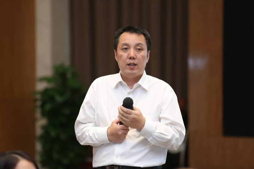 第一届完美中国业务发展委员会顺利召开