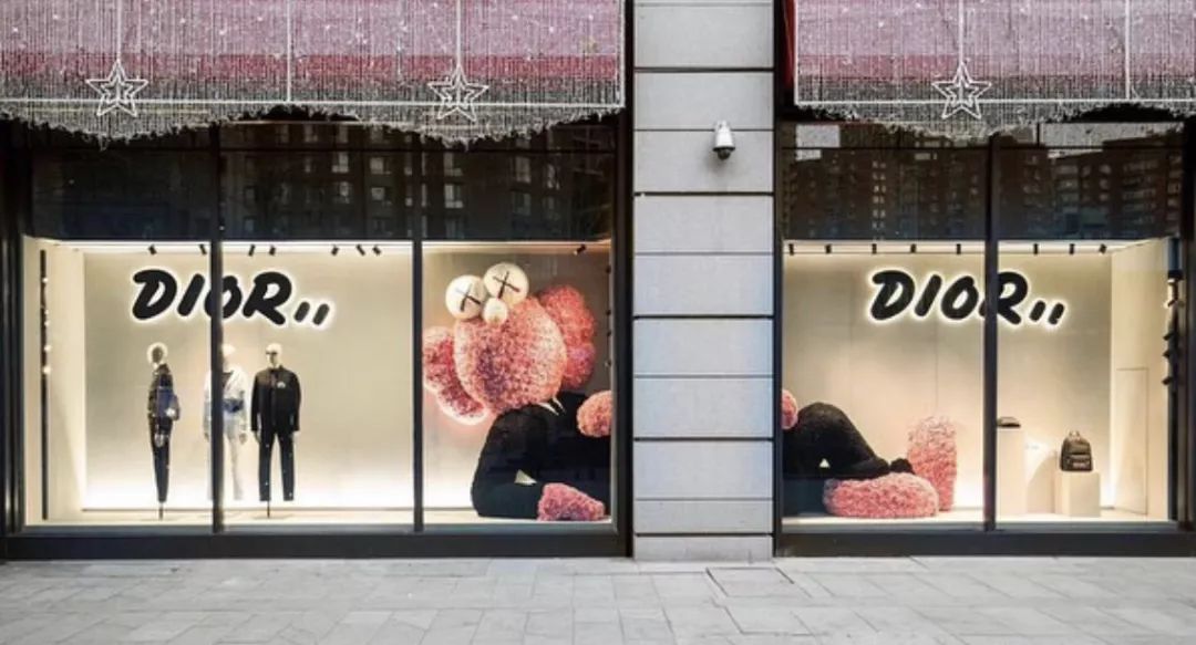 Dior x KAWS BFF玩偶天價開賣，KITH x mastermind即將到來 時尚 第8張