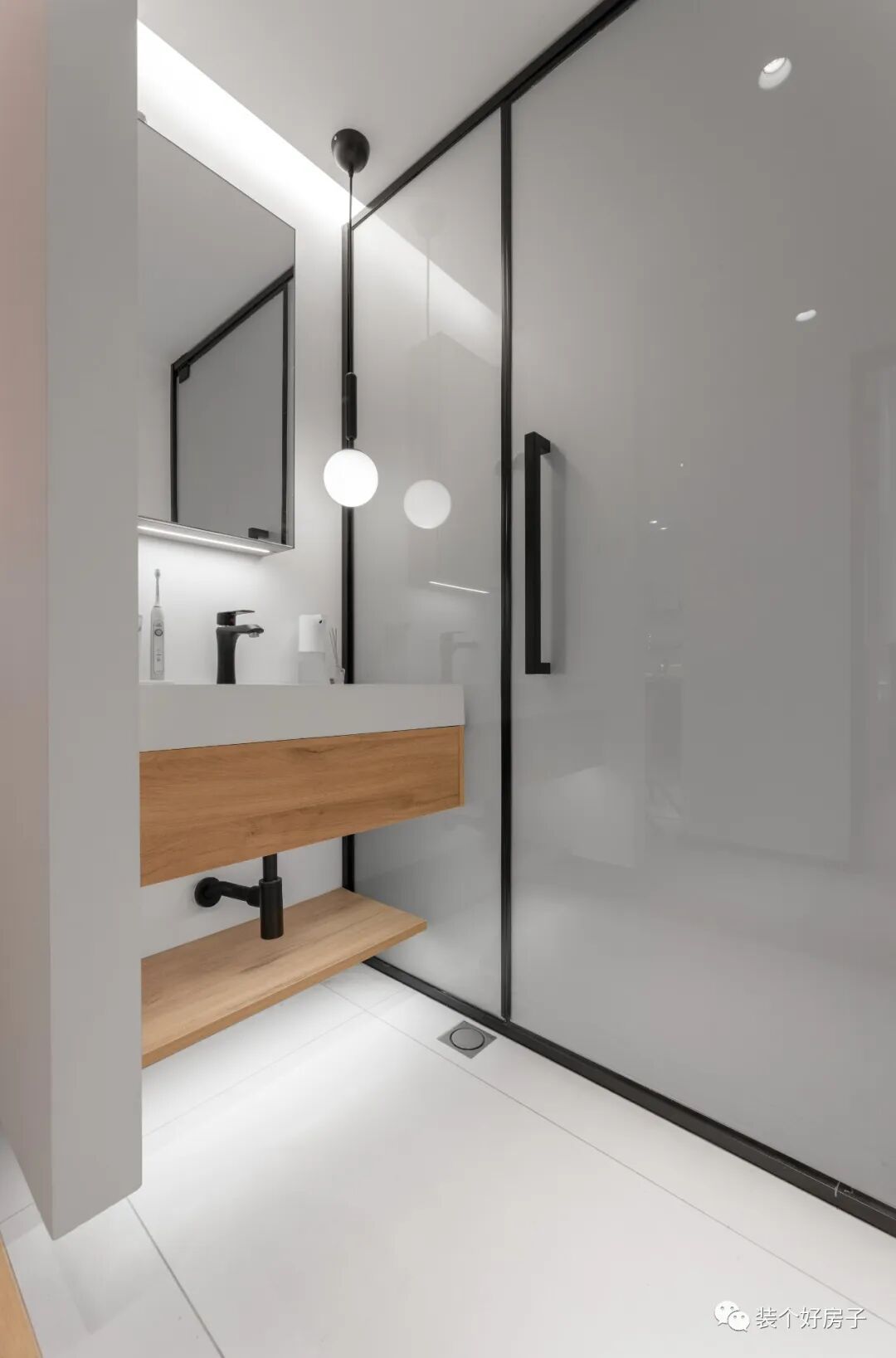 悬空电视柜高度_悬空电视柜高度和宽度_悬空电视柜做多高