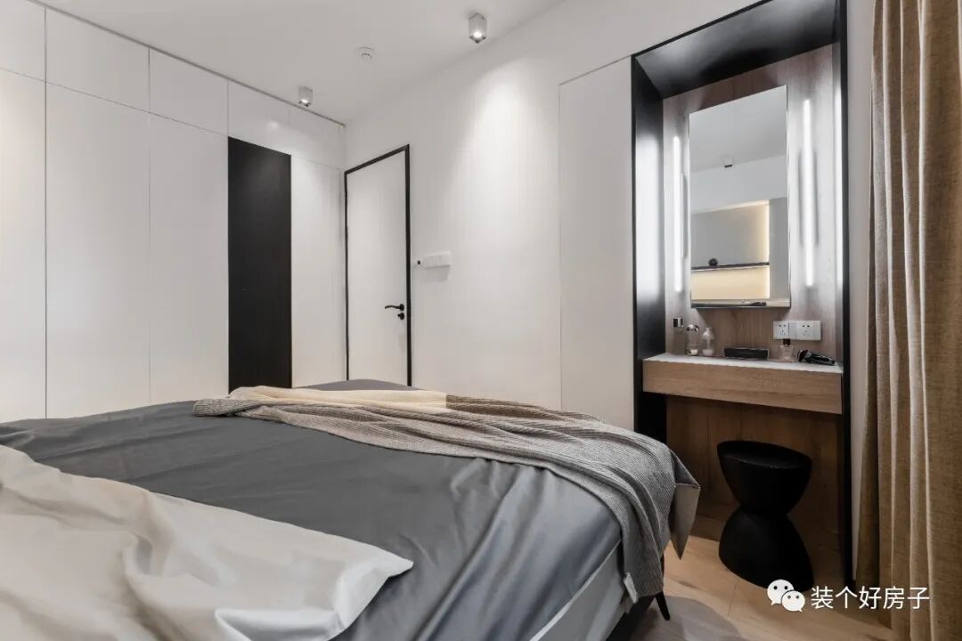 悬空电视柜高度和宽度_悬空电视柜做多高_悬空电视柜高度