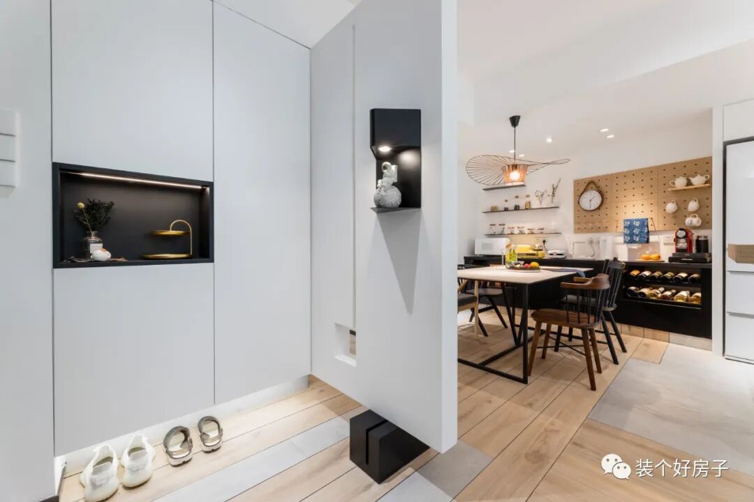 悬空电视柜高度和宽度_悬空电视柜高度_悬空电视柜做多高