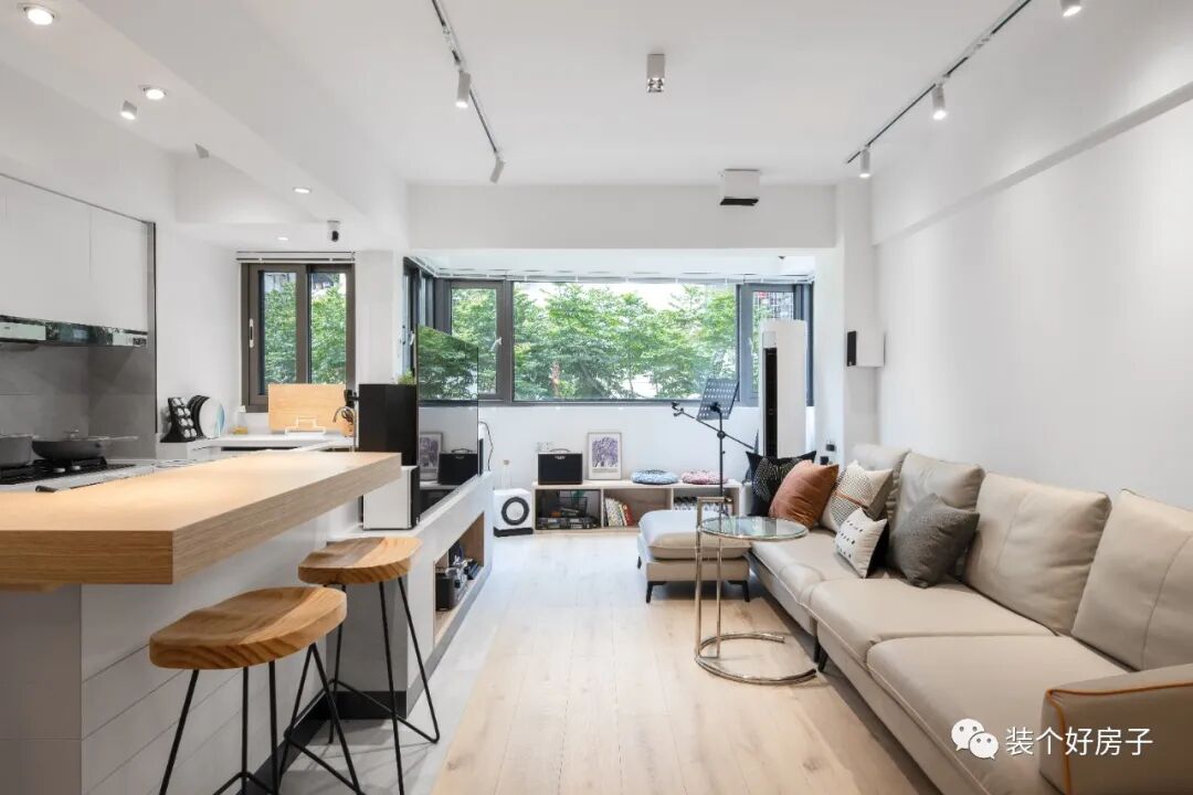 悬空电视柜做多高_悬空电视柜高度和宽度_悬空电视柜高度