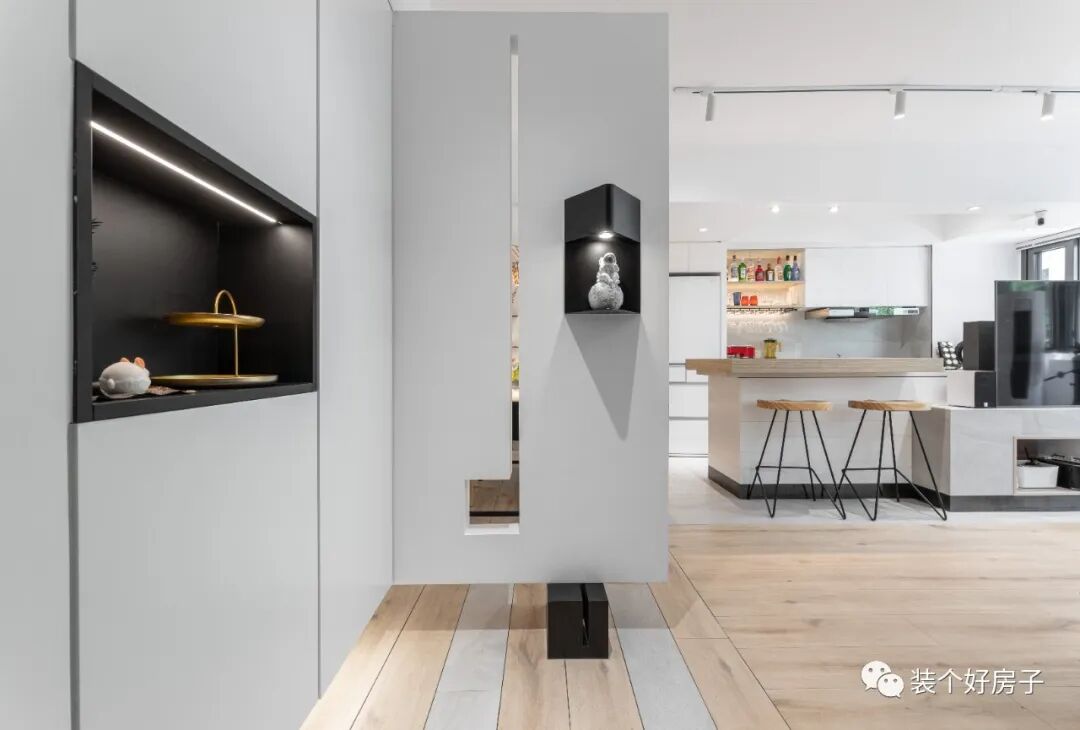 悬空电视柜高度和宽度_悬空电视柜高度_悬空电视柜做多高