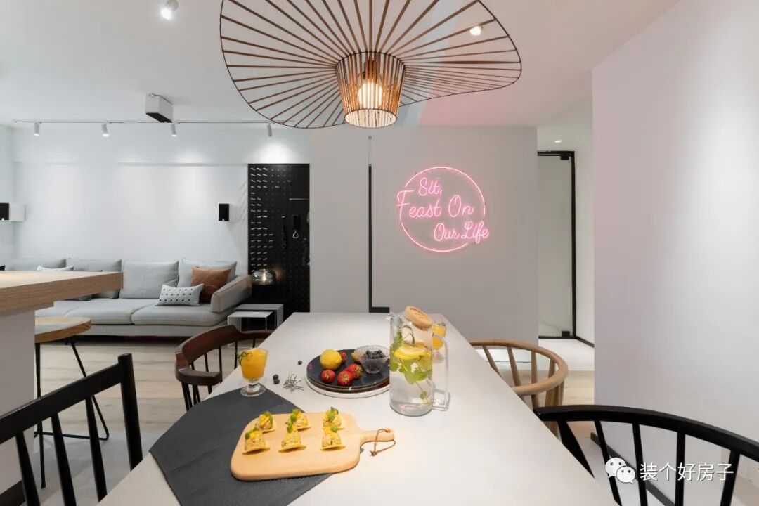 悬空电视柜高度_悬空电视柜做多高_悬空电视柜高度和宽度