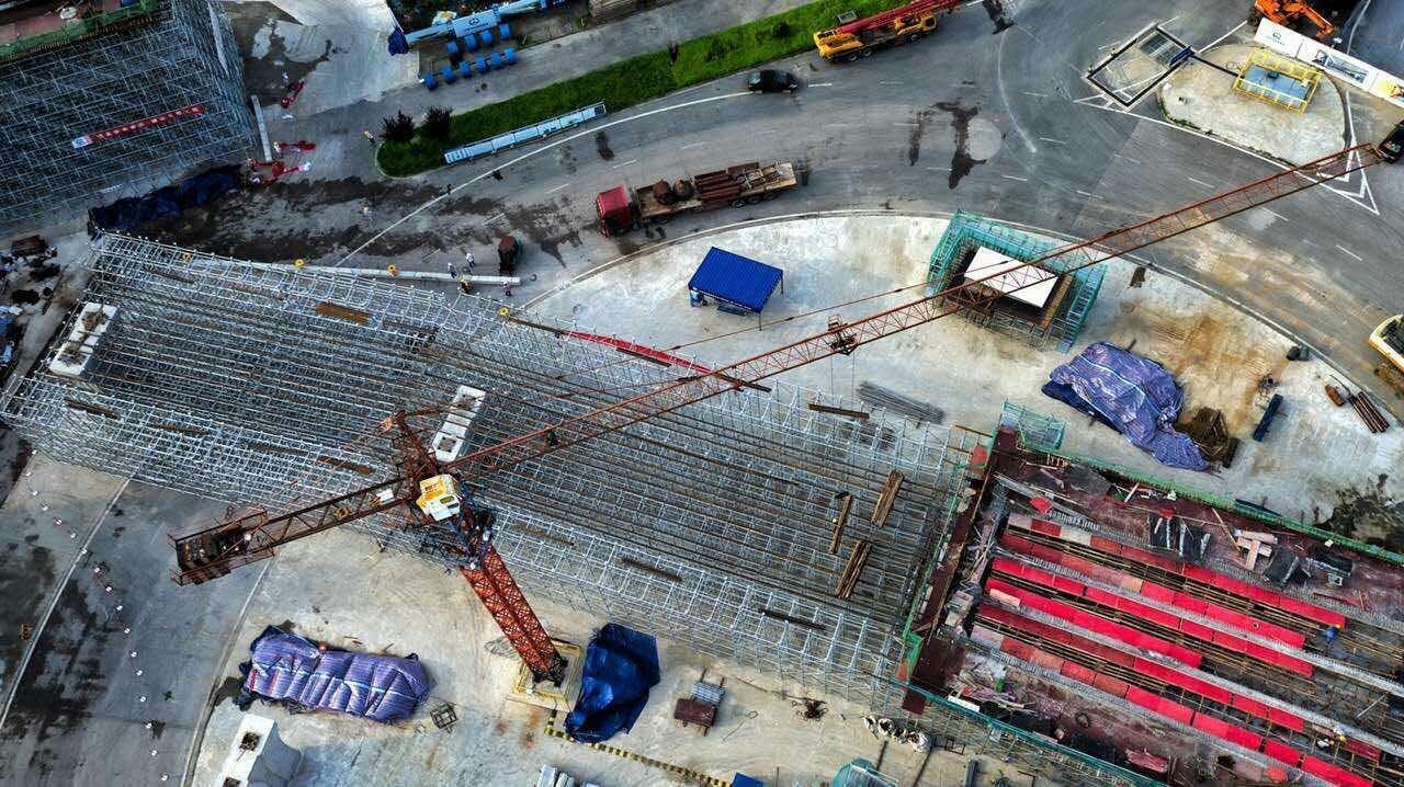 秦淮区,南部新城管委会领导慰问征收和工程建设现场一线工作人员