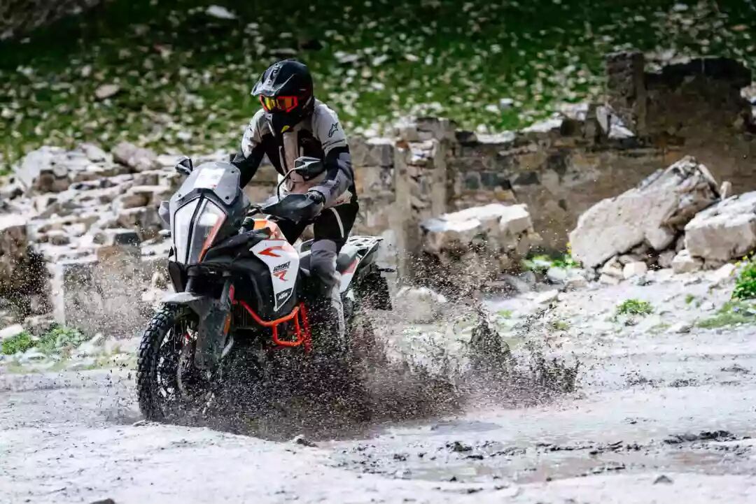 硬派拉力掌权派：KTM 1290 SADV R下