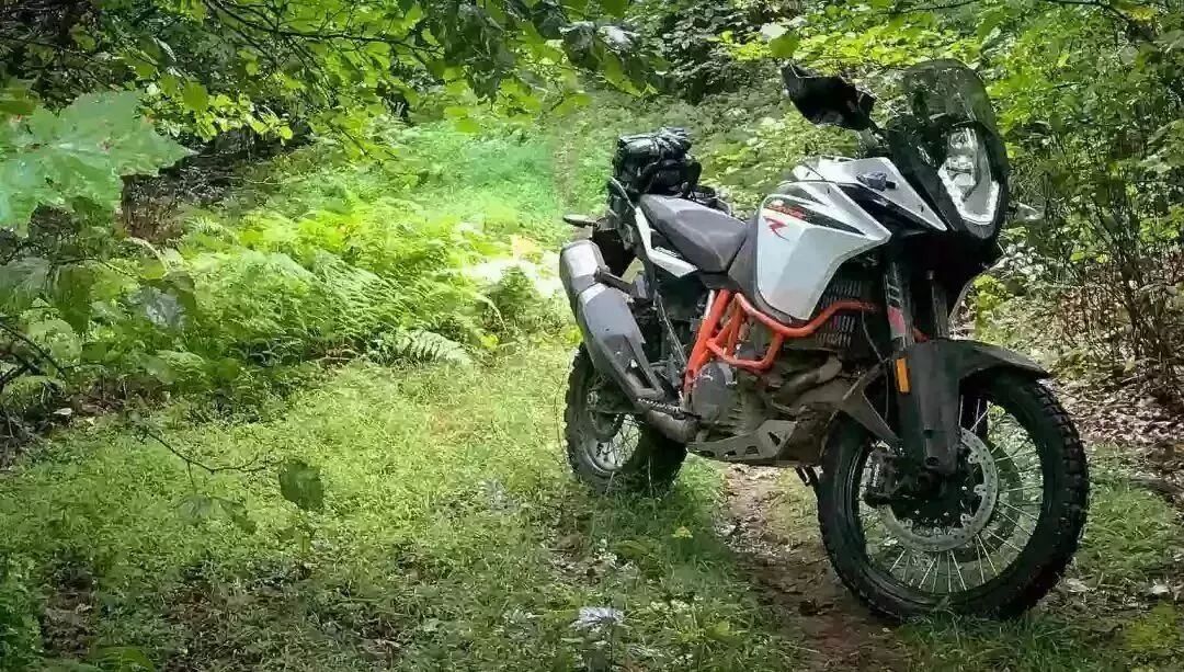 硬派拉力掌权派：KTM 1290 SADV R下