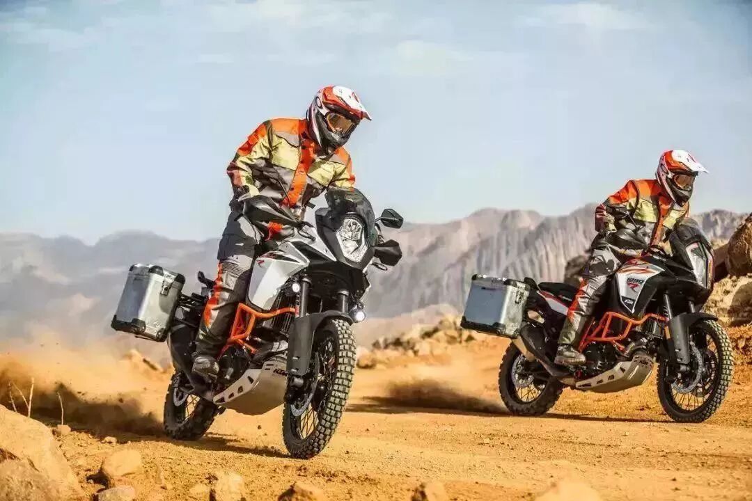 硬派拉力掌权派：KTM 1290 SADV R下
