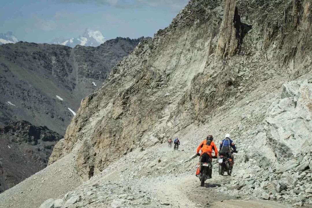 硬派拉力掌权派：KTM 1290 SADV R下