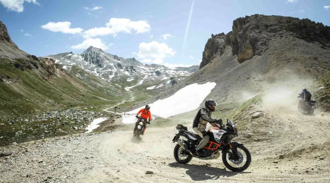 硬派拉力掌权派：KTM 1290 SADV R下