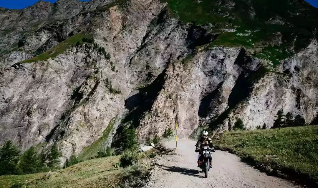 硬派拉力掌权派：KTM 1290 SADV R下