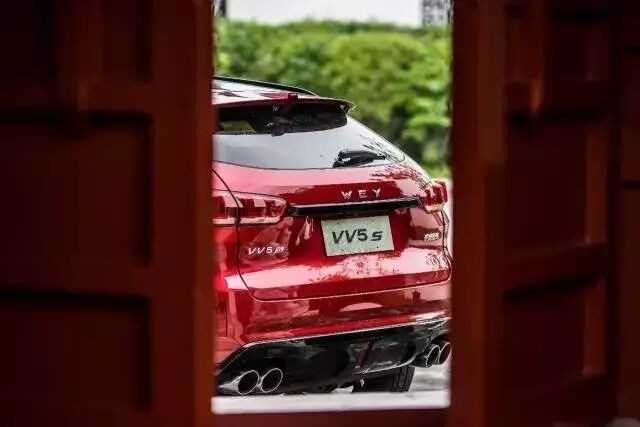 音乐、海风样样都浪漫，京城美景也与我有关