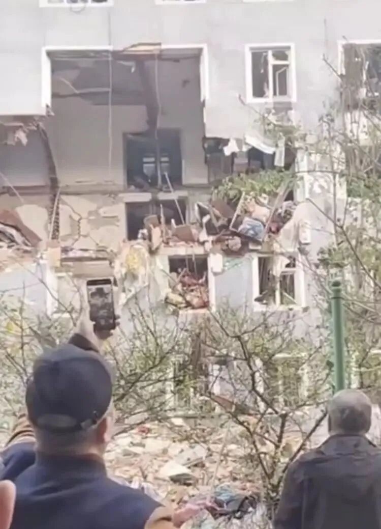 AED怎么自检突发燃气爆炸！1死、1重伤！紧急通知燃气用户开展燃气自检，不会自检的立即预约上门安检！附《燃气自检指南》_https://www.jmylbn.com_新闻资讯_第2张