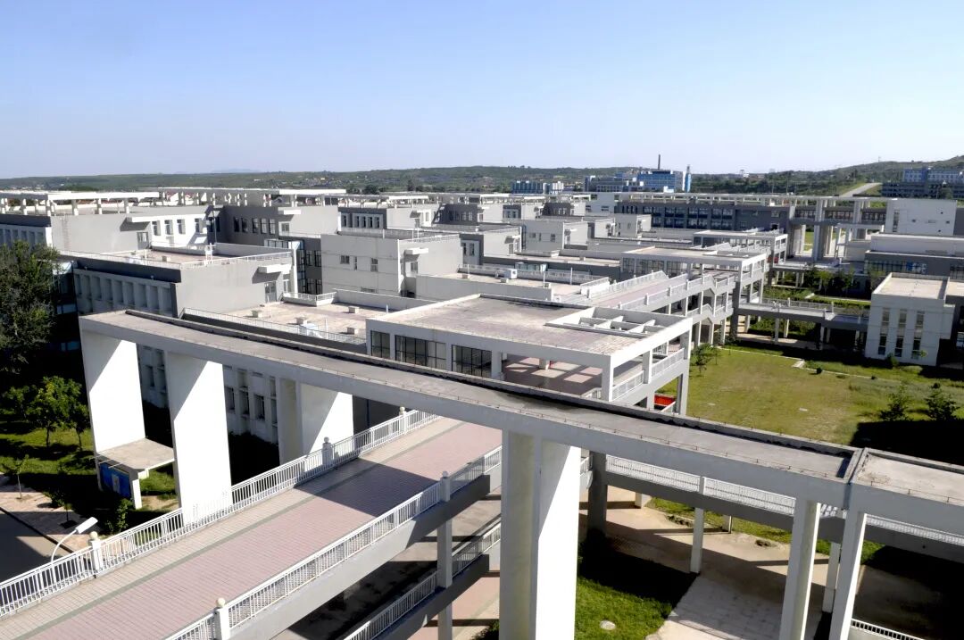 邢台智信高级中学