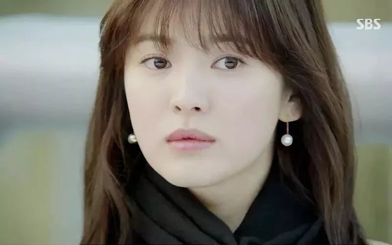 喬妹37歲剪這款髮型美得像少女，逆齡短髮！ 時尚 第22張