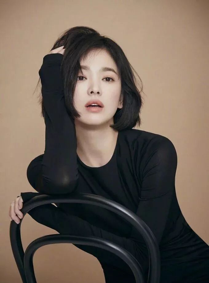 喬妹37歲剪這款髮型美得像少女，逆齡短髮！ 時尚 第4張