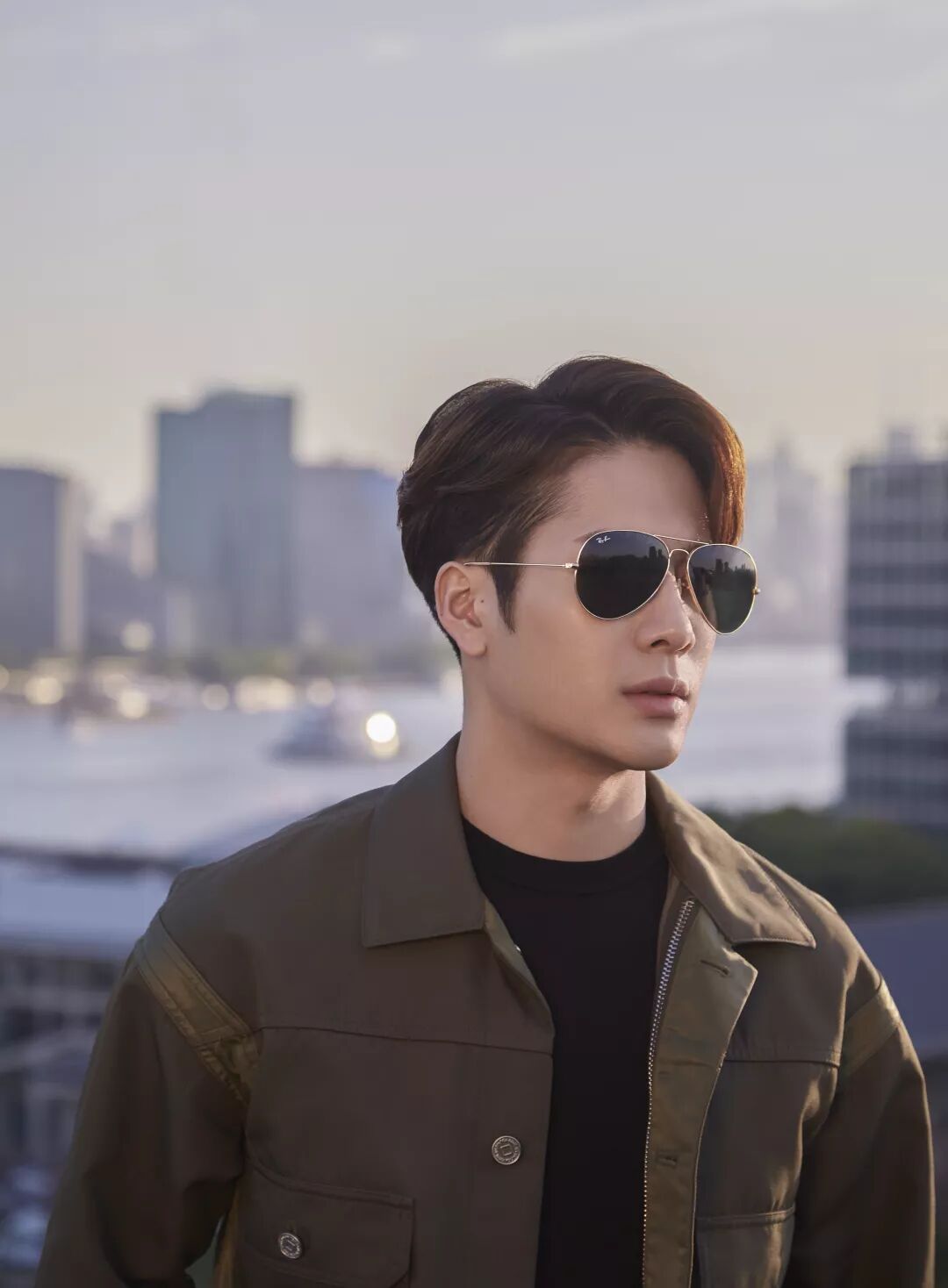 雷朋rayban雷朋宣布王嘉尔出任全球品牌代言人