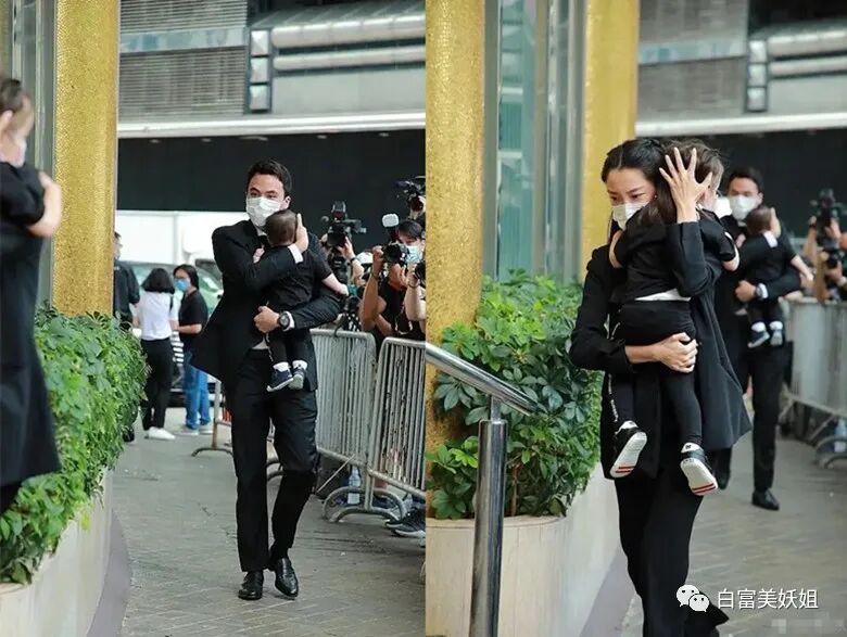 进赌王家2年后被弃，奚梦瑶恐会成下一个她…（组图） - 53