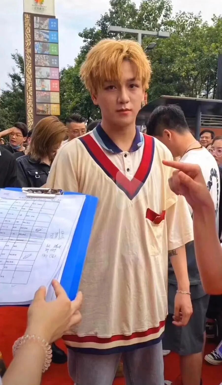 王思聪撩不到的学霸白富美，爱上换头照骗男频繁翻车…（组图） - 32