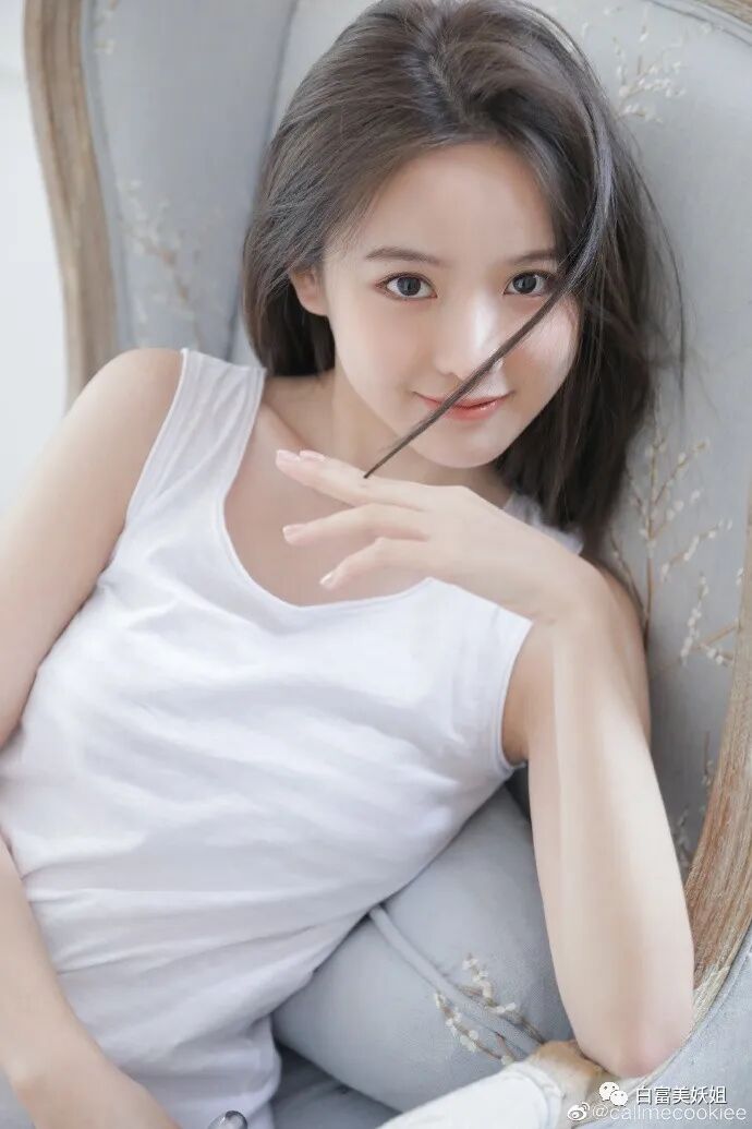 【美女】唯一高调炫富不被骂的富二代，网友对她咋这么好？（组图） - 21