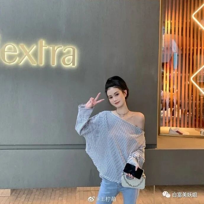 因太美遭霸凌，20岁嫁富二代生子却一身债，粉丝求她快红！（组图） - 7