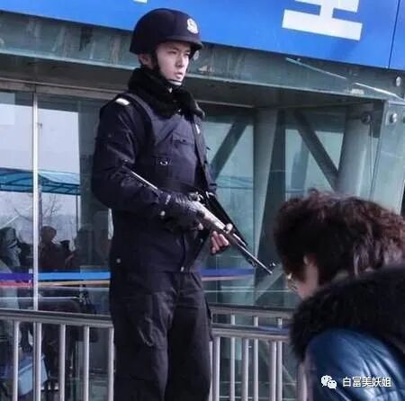 【男神】迷倒8000w少女却拒绝出道？最神秘帅哥组织曝光！（组图） - 27