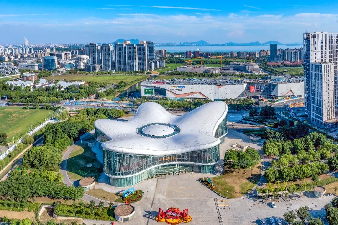 3778affedc9affed7ae5c4a853f4890 - 副本邵锋.jpg