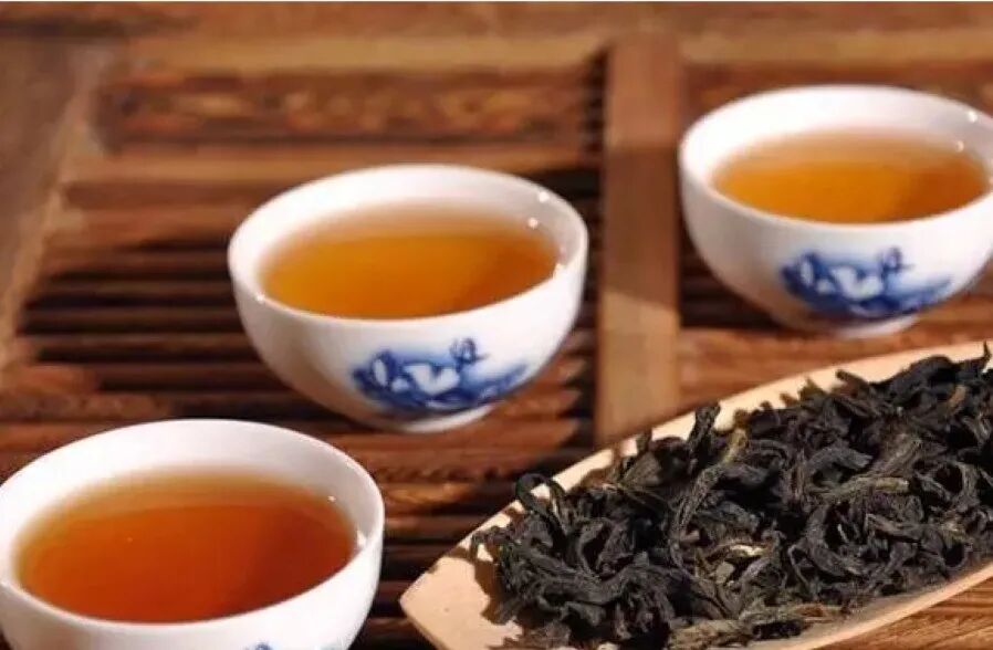 碧螺春第一泡要倒掉吗（第一泡茶要不要倒掉？）