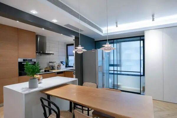 140㎡全屋简约风，开放式厨房设计，独立衣帽间，完美实现屋主诉求！家居氛围棒极了~