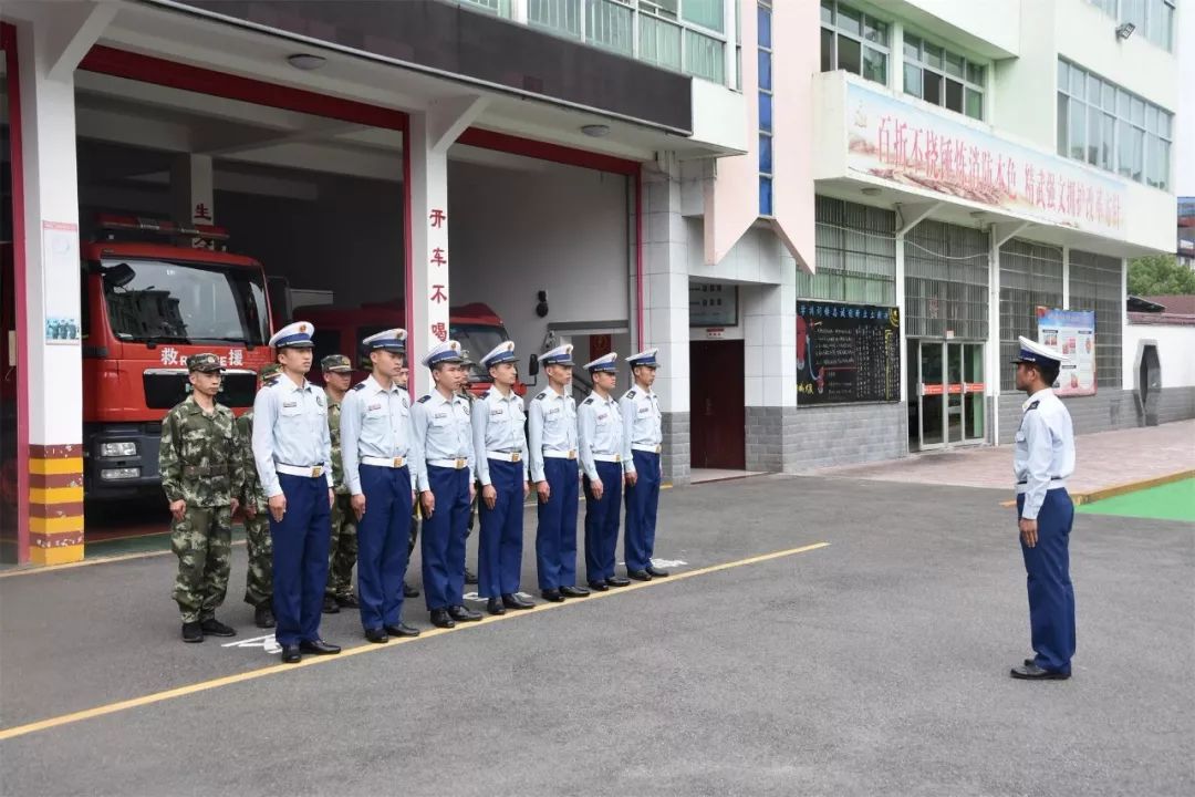 特种施救车_清障施救车价格_小型施救车