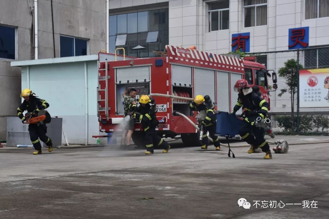 清障施救车价格_小型施救车_特种施救车