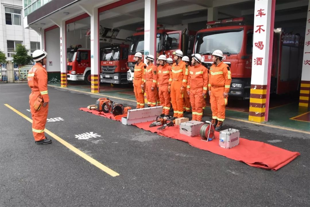 特种施救车_小型施救车_清障施救车价格