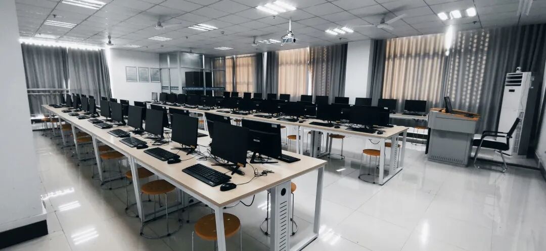 计算机工程技术研究中心_计算机_计算机系招生