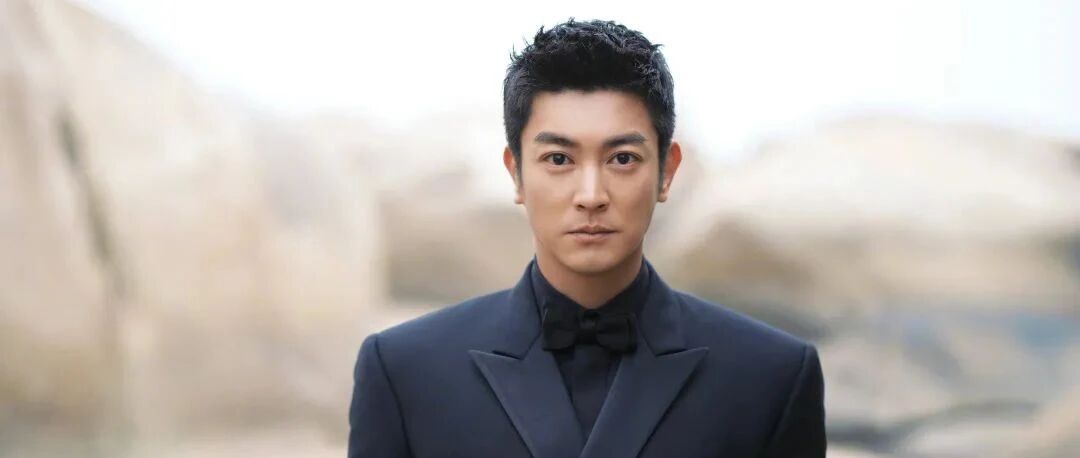 杜江出轨实情？欧豪轧戏？四字喜欢哈琳？李现刘浩存合作？《尚食》定档？