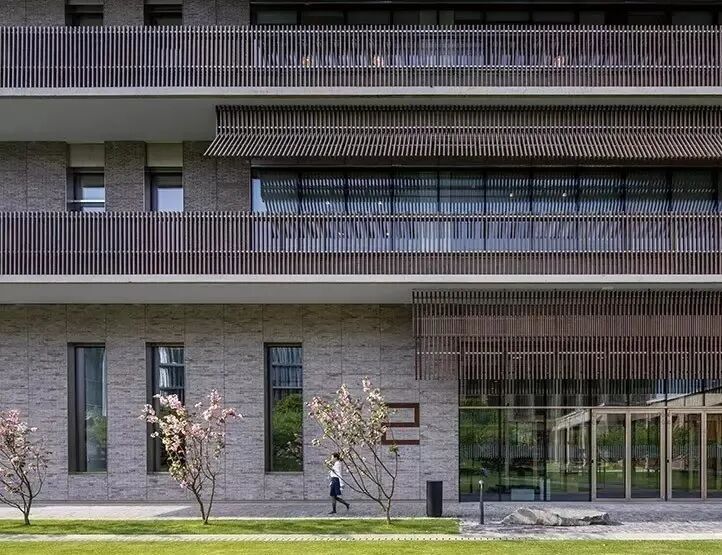 挑廊怎么读_挑廊_挑廊是什么意思