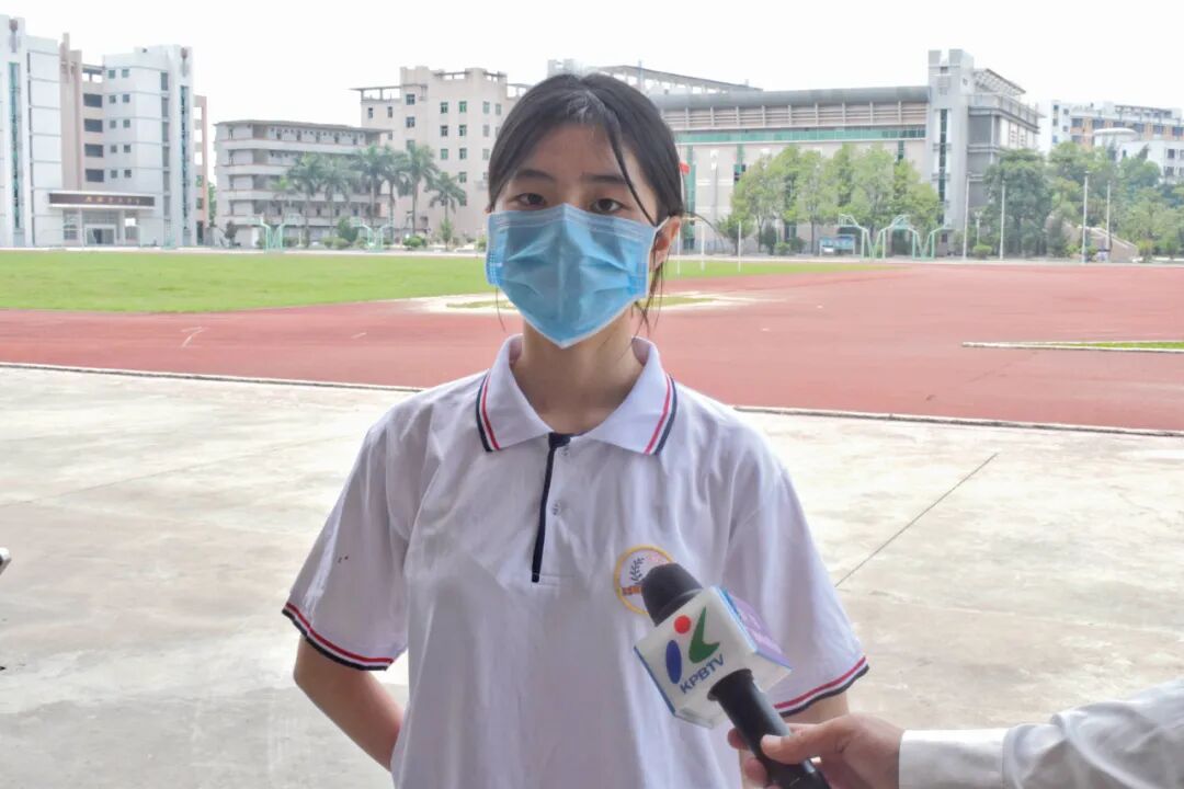 开侨中学高三学生祁颖琳:"现在还有70天就高考,作为高三的学生,最主要