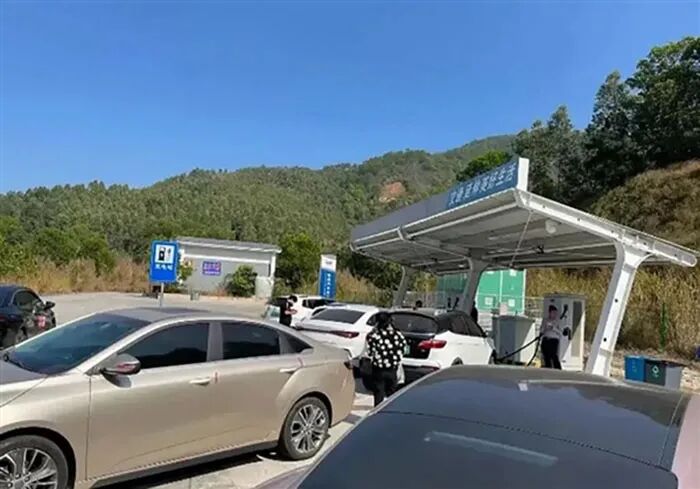 新闻早知道丨明年1月1日起新生产乘用车需安装“黑匣子”；好美特掀起全国各地加盟商创享热潮(图5)