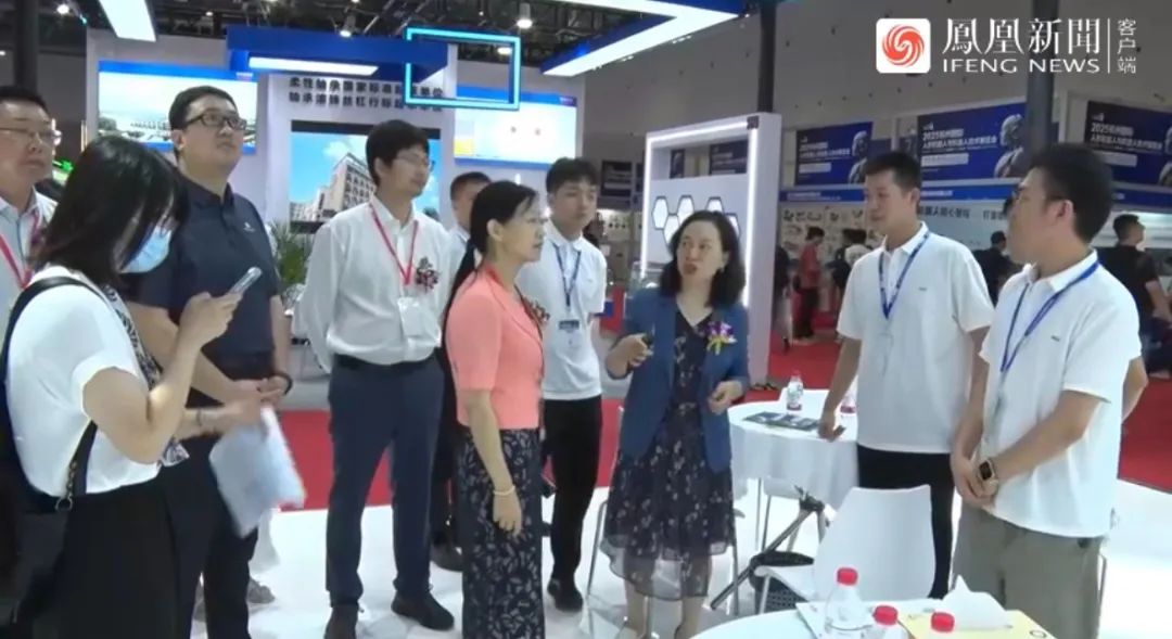 首届杭州人形机器人展圆满落幕，成果丰硕意义深远