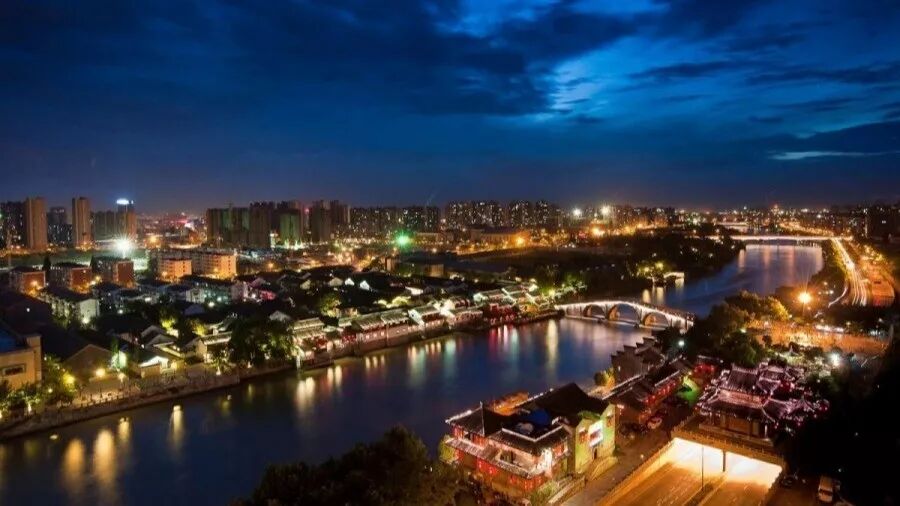 运河夜景