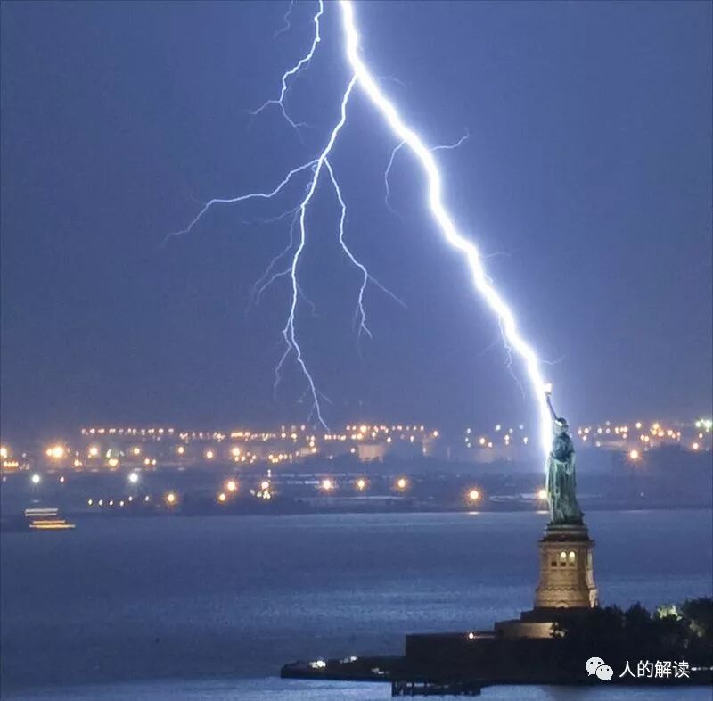 经络之所以解剖不着，原来因为它是耗散结构-人的解读