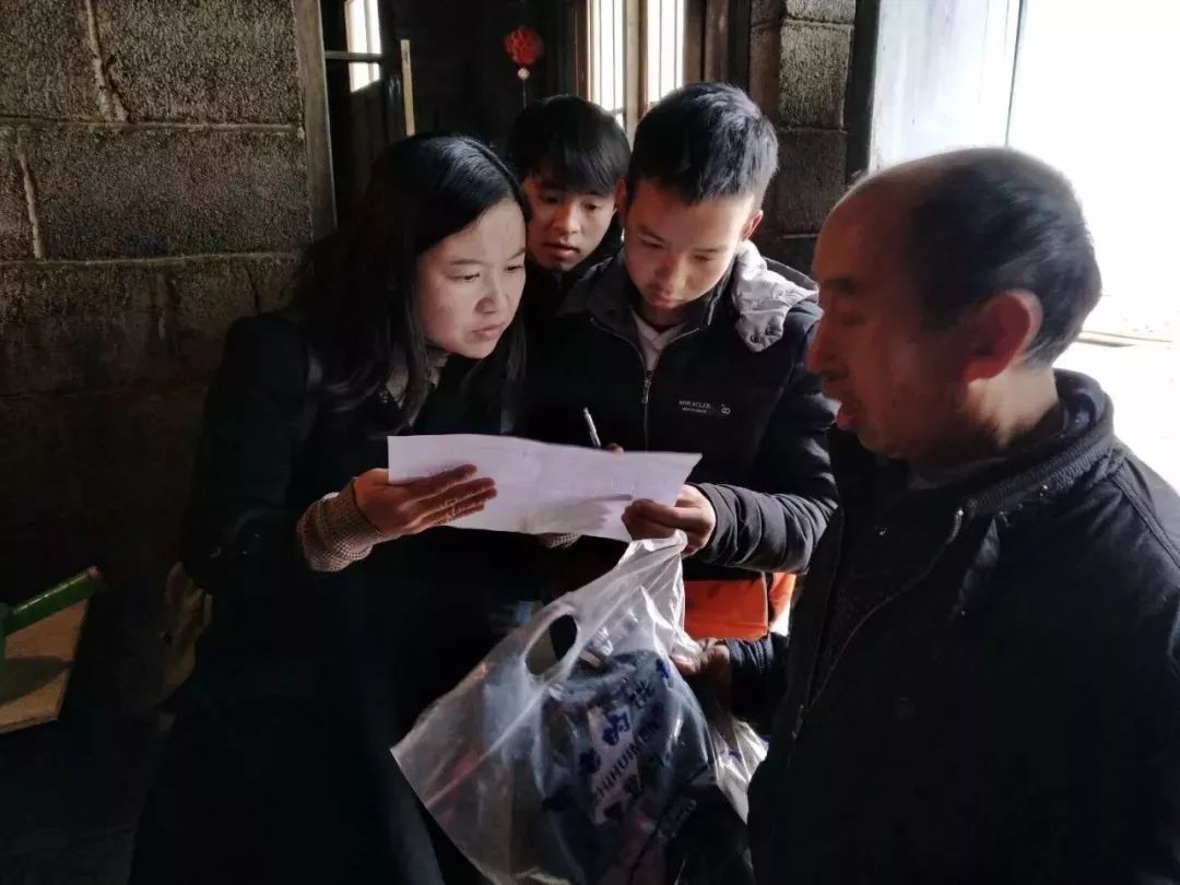 吴承忠:教育扶贫路上的“引路人”