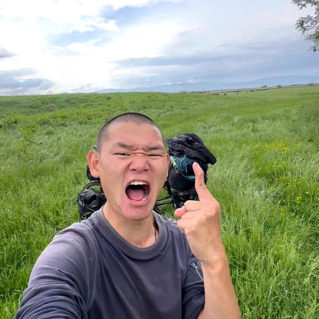 张杨去旅游