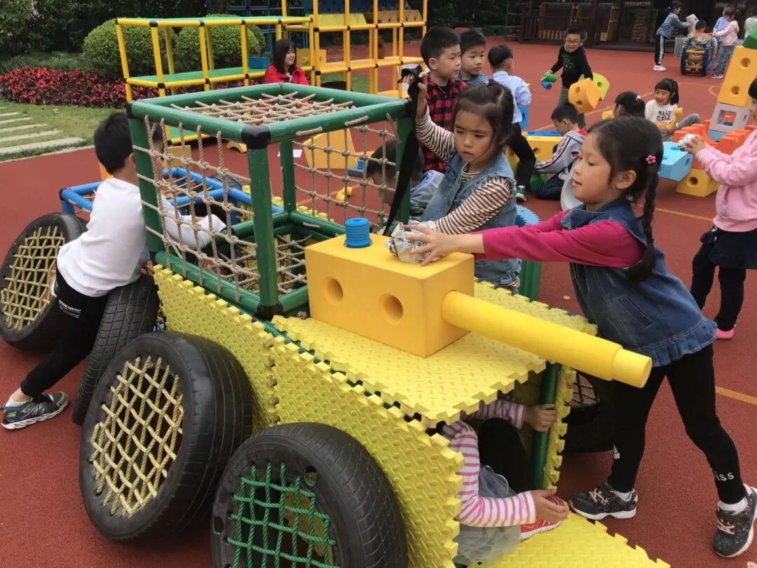 加强特色品牌建设，促进幼儿身心和谐全面发展相关资料 2