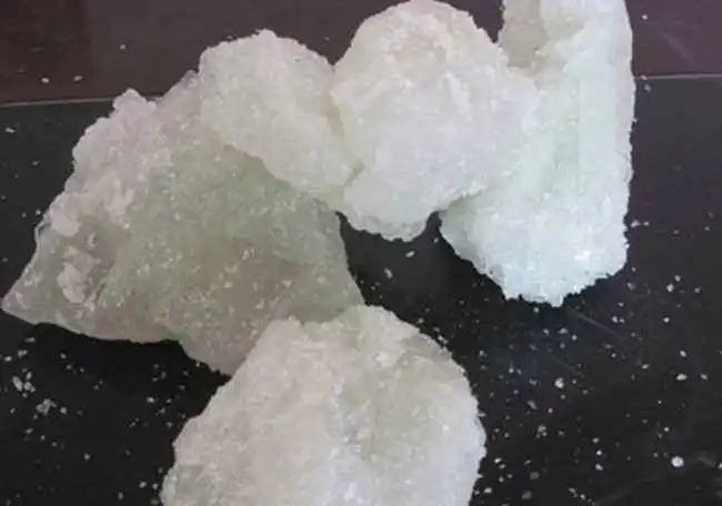 探索中药 | 科普 | 白矾（明矾石(alunite)经加工提炼而成的结晶）