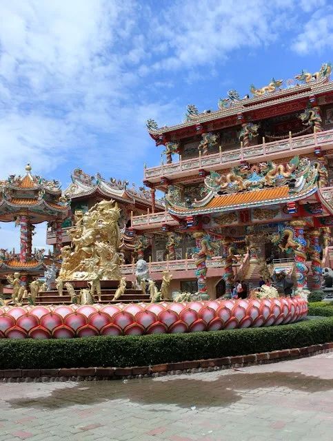 哪吒燃爆國內！但最大的哪吒廟卻在泰國，壯觀華麗，快來圍觀 旅遊 第7張