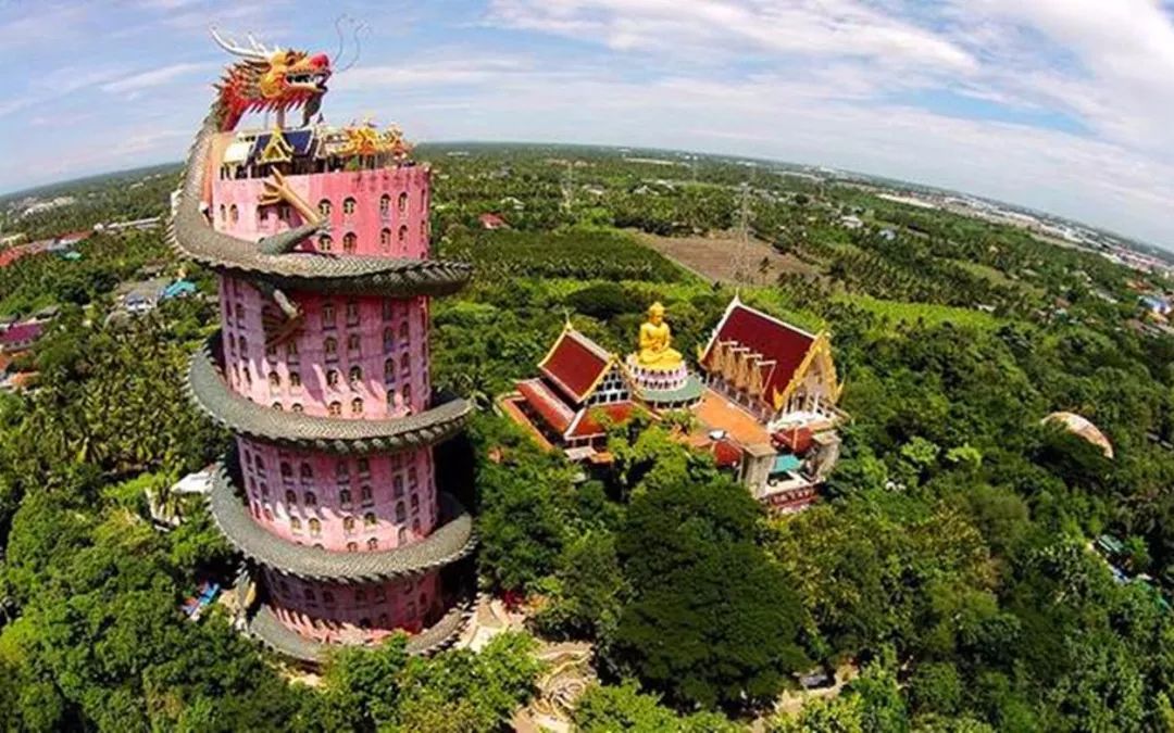 東南亞最威武的寺廟：建築17層，巨龍盤繞直聳雲天！ 旅行 第11張