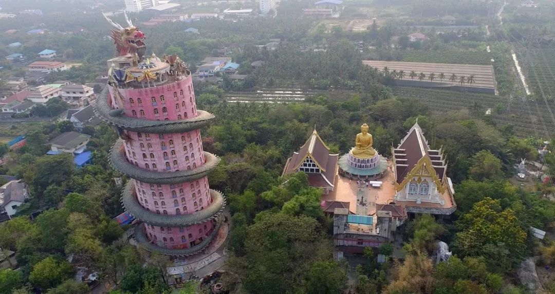 東南亞最威武的寺廟：建築17層，巨龍盤繞直聳雲天！ 旅行 第7張