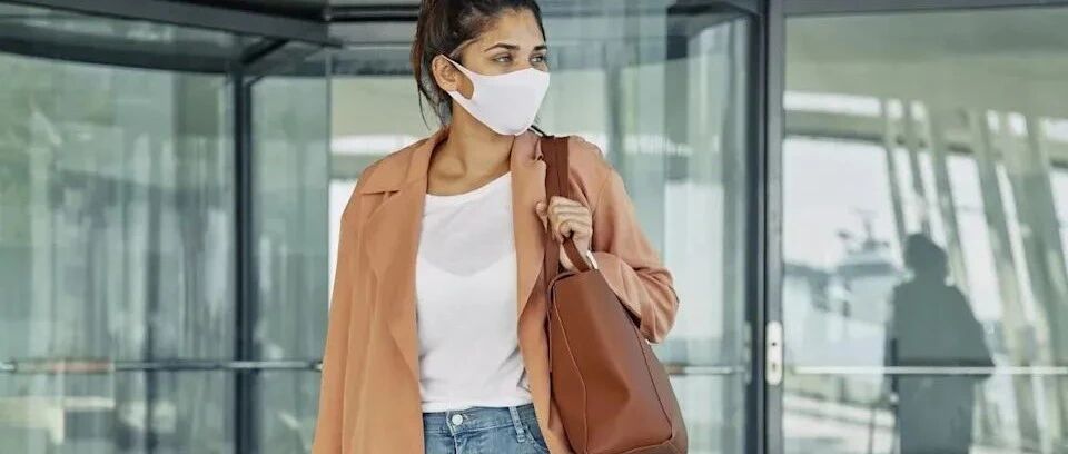 泰国开放3天啥情况？6人确诊、爱彼迎搜索翻倍、大皇宫人气惨淡