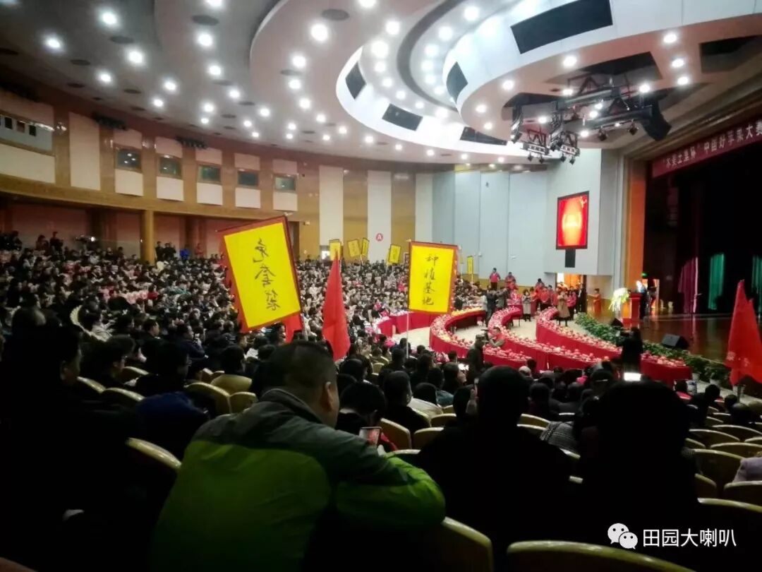 烟台果农在2019年中国好苹果大赛中获得金奖！